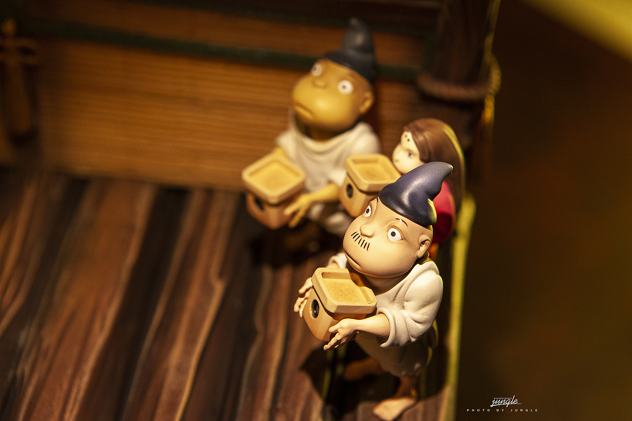 OPM 千與千尋 神隱少女 無臉男 宮崎駿桌面小場景