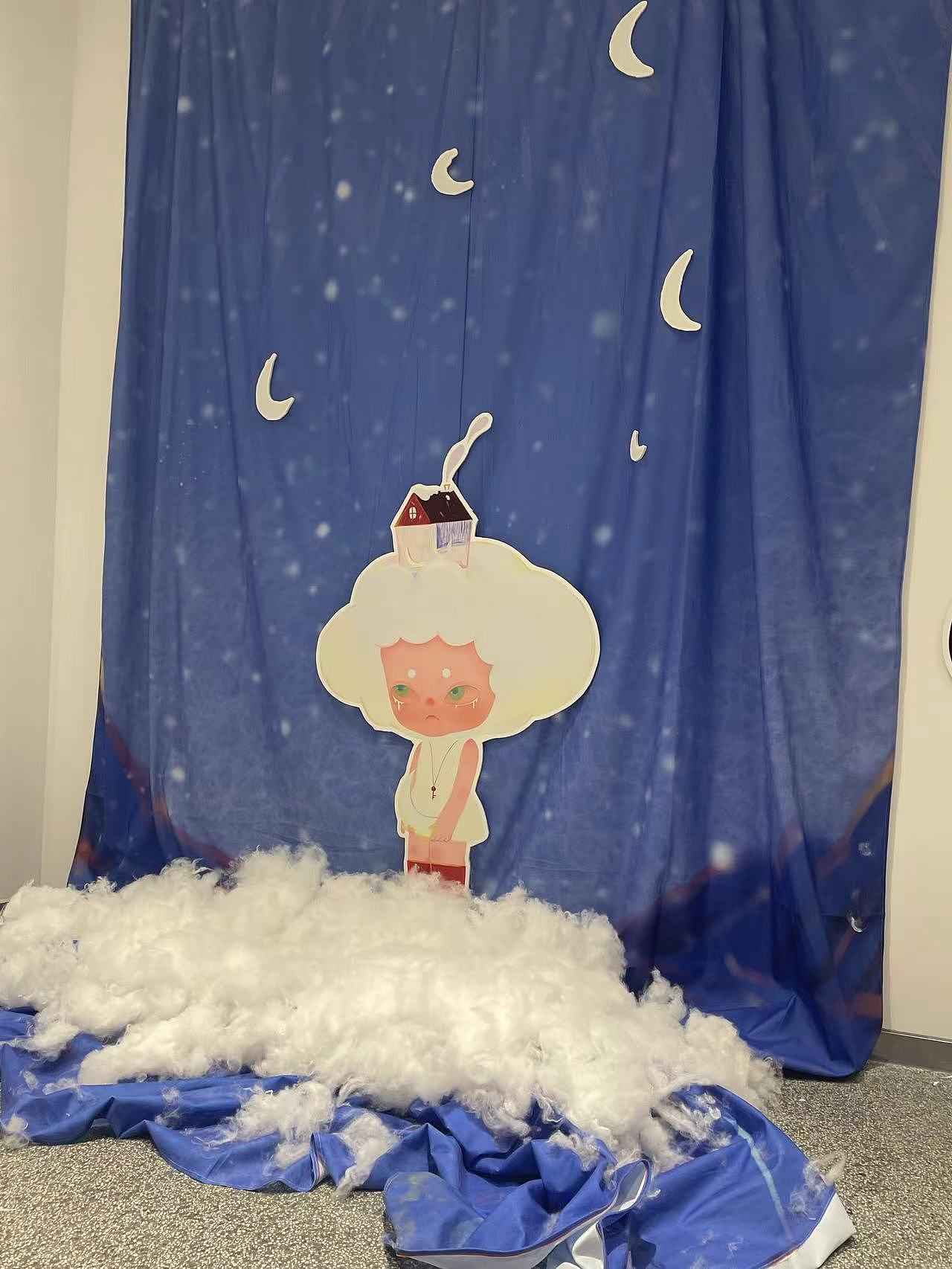 一朵云参加了个展