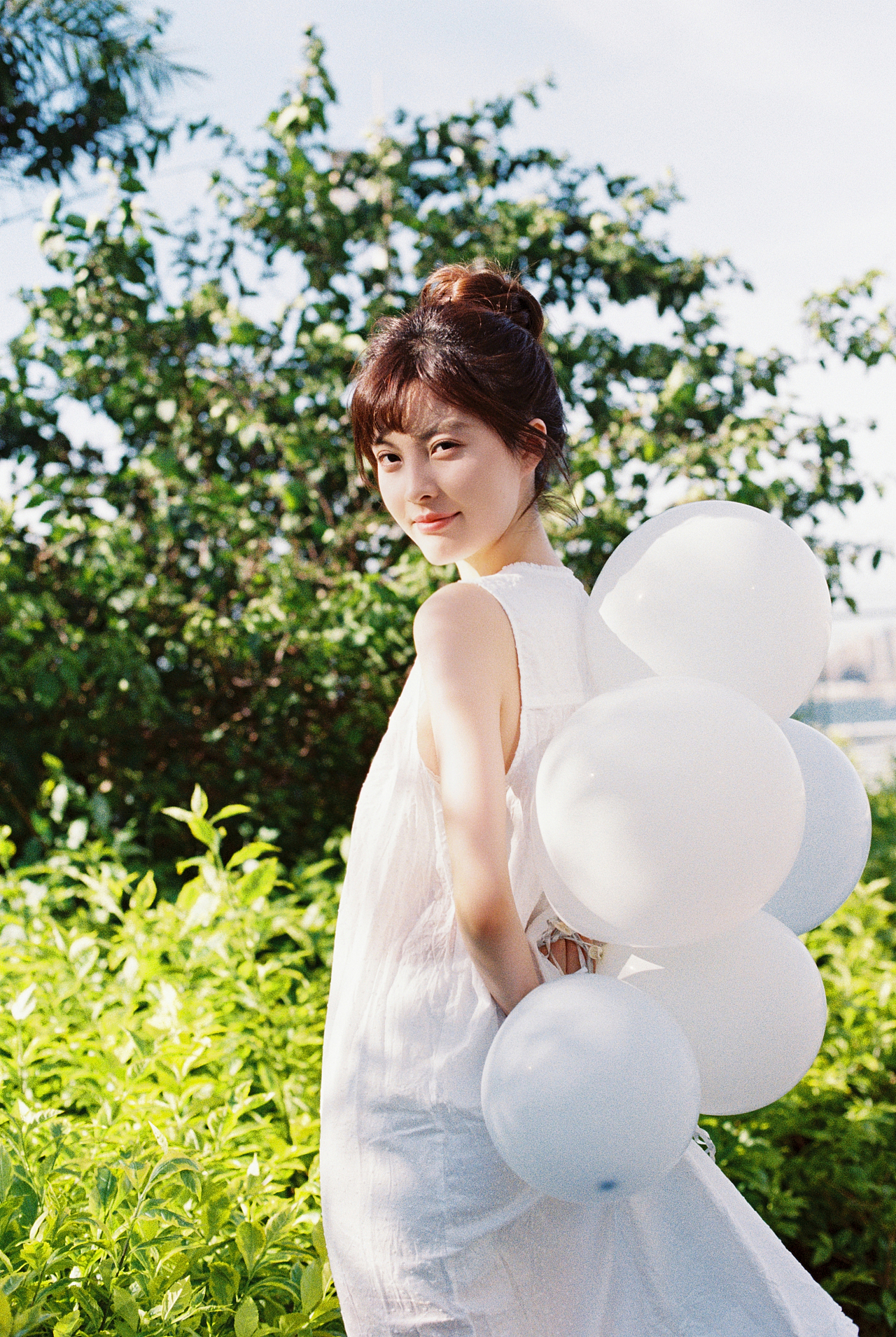 关于夏天的胶片（图ZMzM2NjIxMTk2） - 人像摄影 - 站酷设计师宏赟同学原创素材 - 站酷ZCOOL