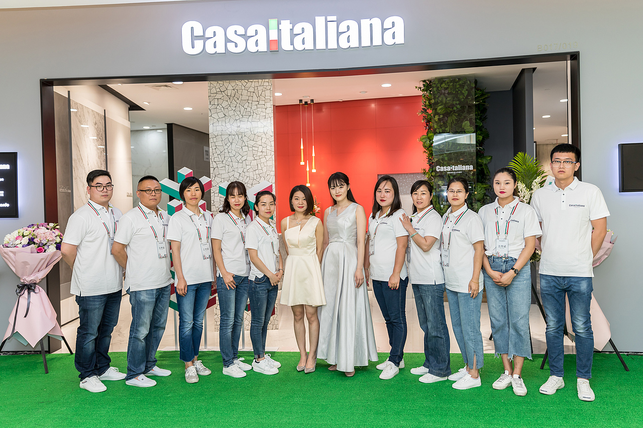 上海进口瓷砖旗舰店开业前拍摄