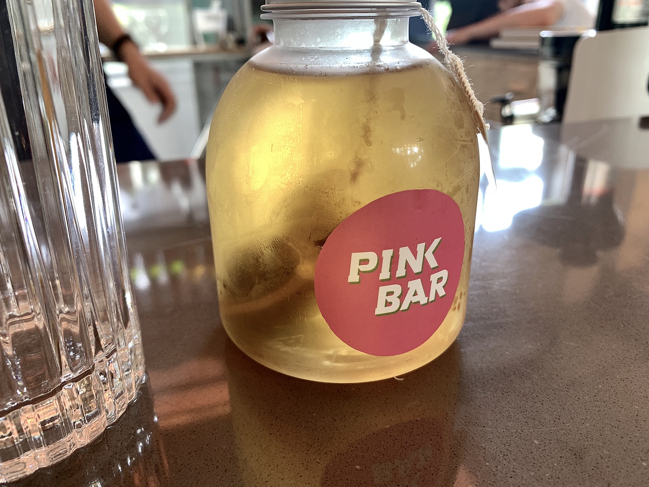 餐饮全案 | PINKBAR® 餐吧 （上）（图ZMzEwNTU4MTI4） - 品牌 - 站酷设计师UNCLE魏原创素材 - 站酷ZCOOL