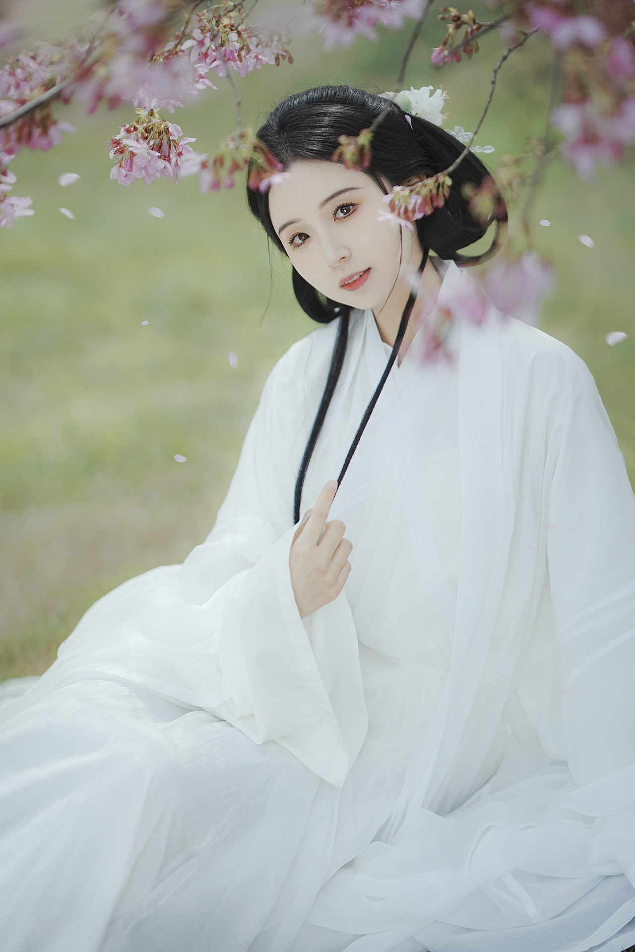 春日宴 魏晋樱花汉服写真