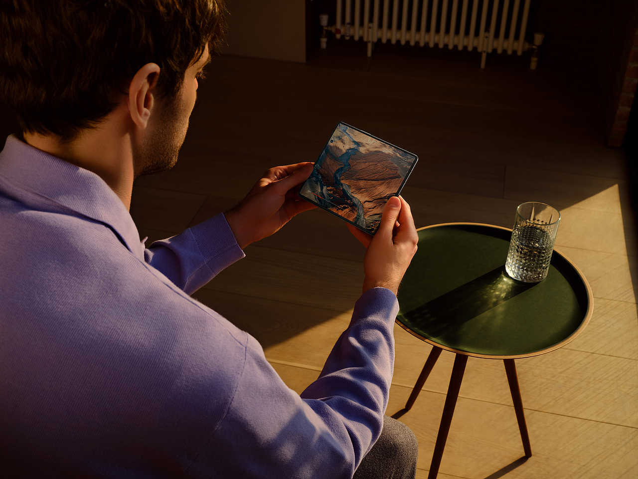 PHANTOM V Fold（图ZMzMyNDYyMTU2） - 人像摄影 - 站酷设计师摄影师张开原创素材 - 站酷ZCOOL