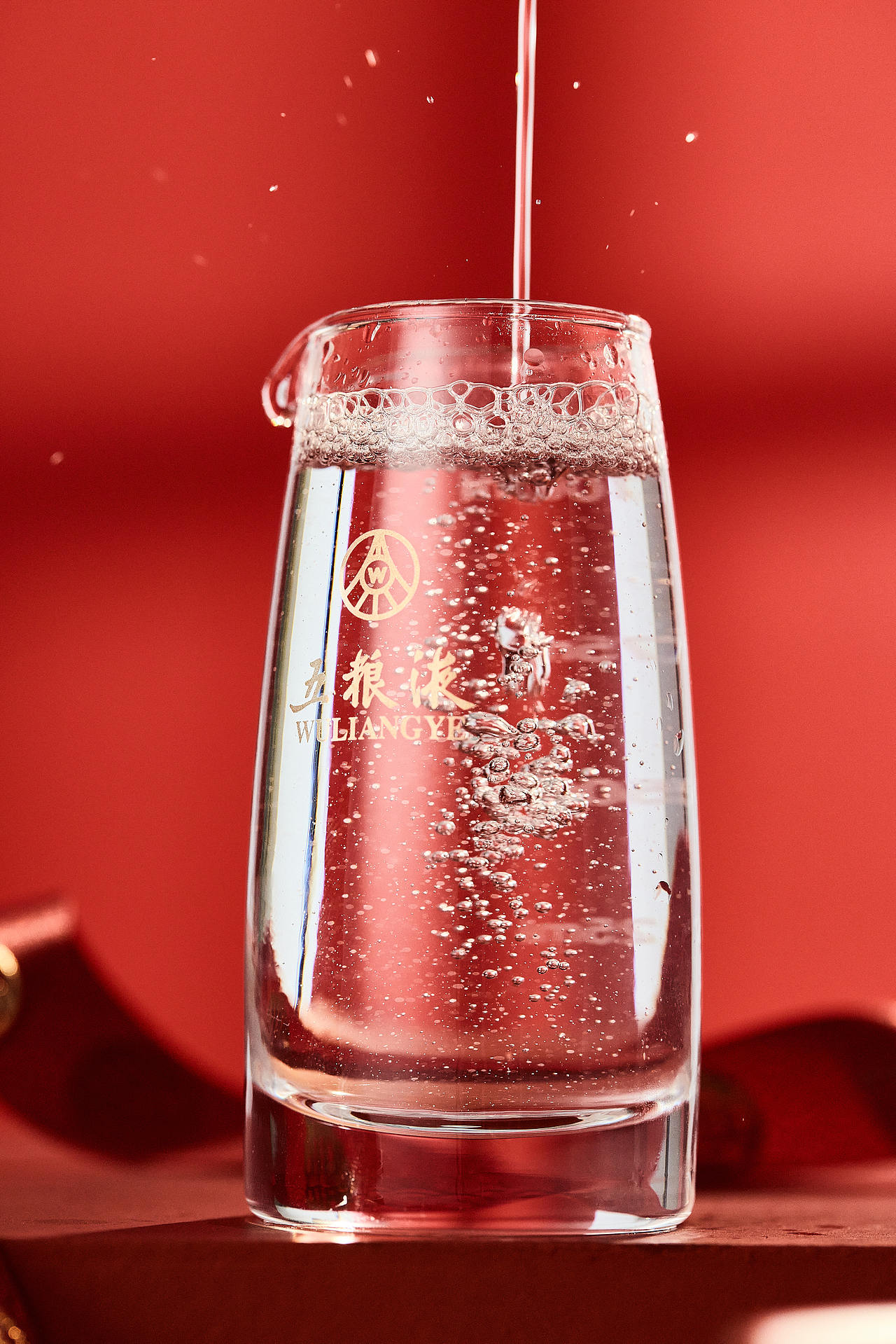 王老吉啤酒春节产品图