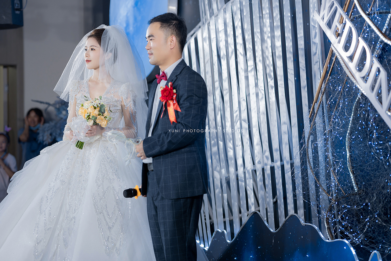 婚礼很拍｜爱意（图ZMzM4MjAxNzg4） - 婚礼摄影 - 站酷设计师与你婚礼摄影原创素材 - 站酷ZCOOL