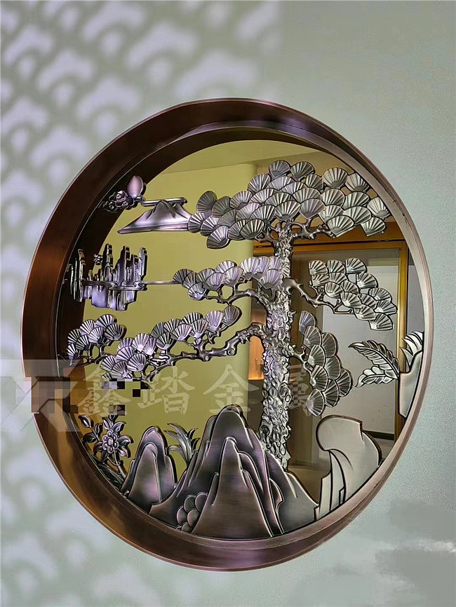 迎客松古铜浮雕壁画 圆形山水隔断这样装