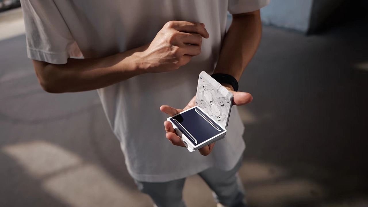 鱼肠 Sharp Thorn 峦级 花切扑克练习牌