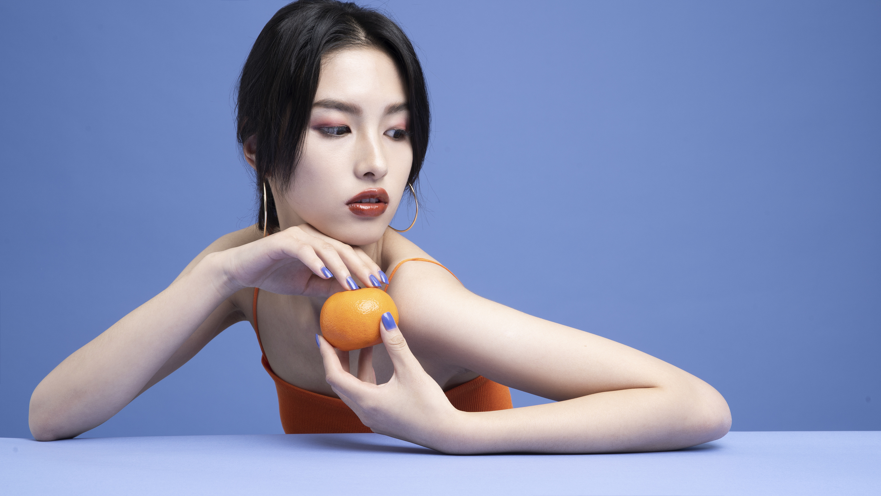 auburn指甲油口红模特拍摄