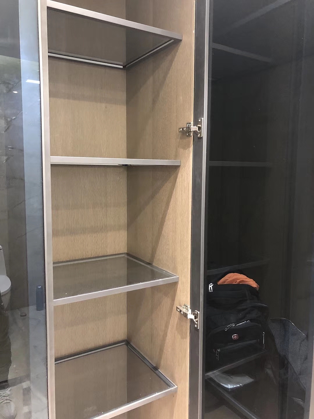 木饰面柜体现场定制 