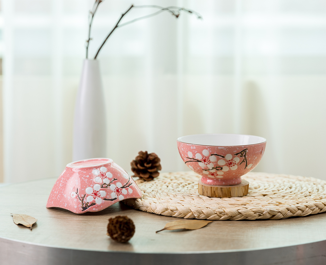 新中式风格飘雪梅花碗碟套装