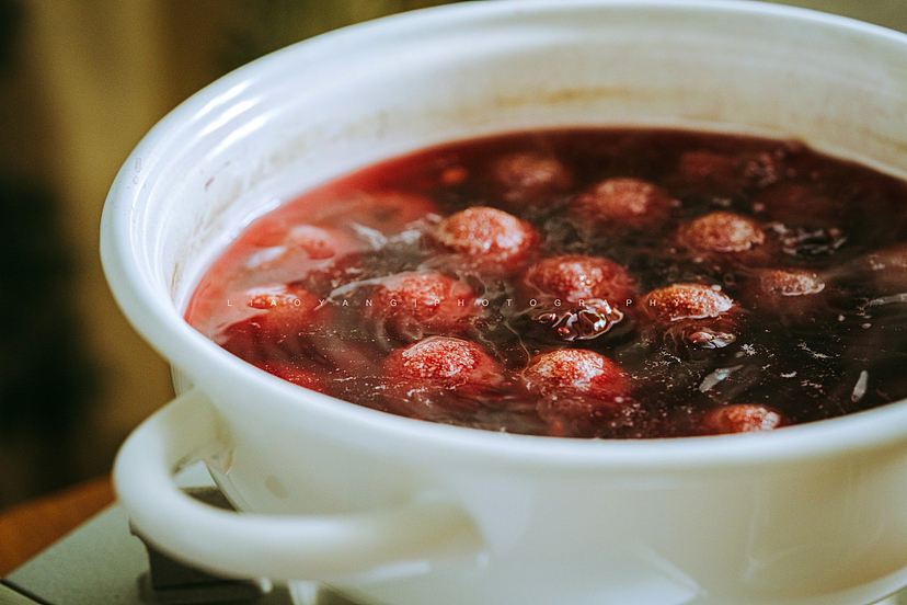 美食摄影 |杨梅荔枝饮（图ZMzQzMjcxMzI0） - 美食摄影 - 站酷设计师Liao_Yang原创素材 - 站酷ZCOOL