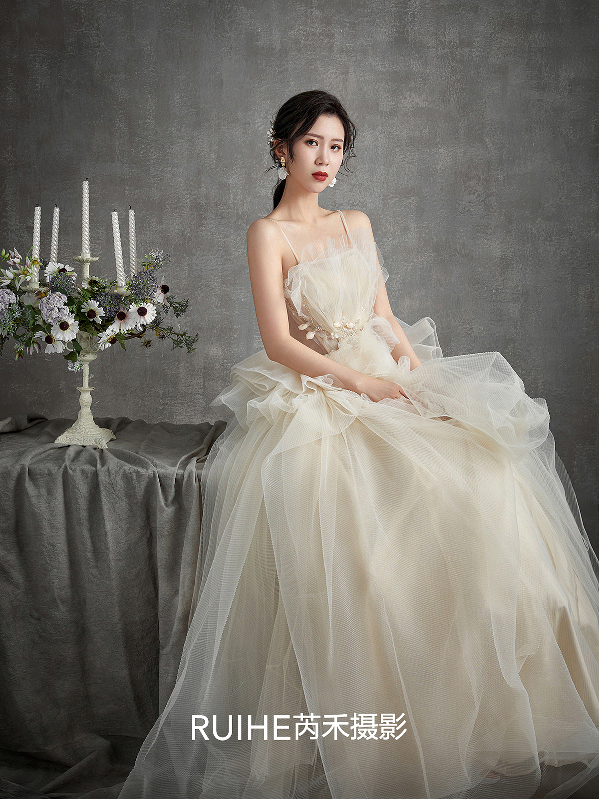 简约复古中，渗透着唯美浪漫的油画风（图ZMjY4ODc0NzEy） - 婚礼摄影 - 站酷设计师遇见YUJIAN原创素材 - 站酷ZCOOL