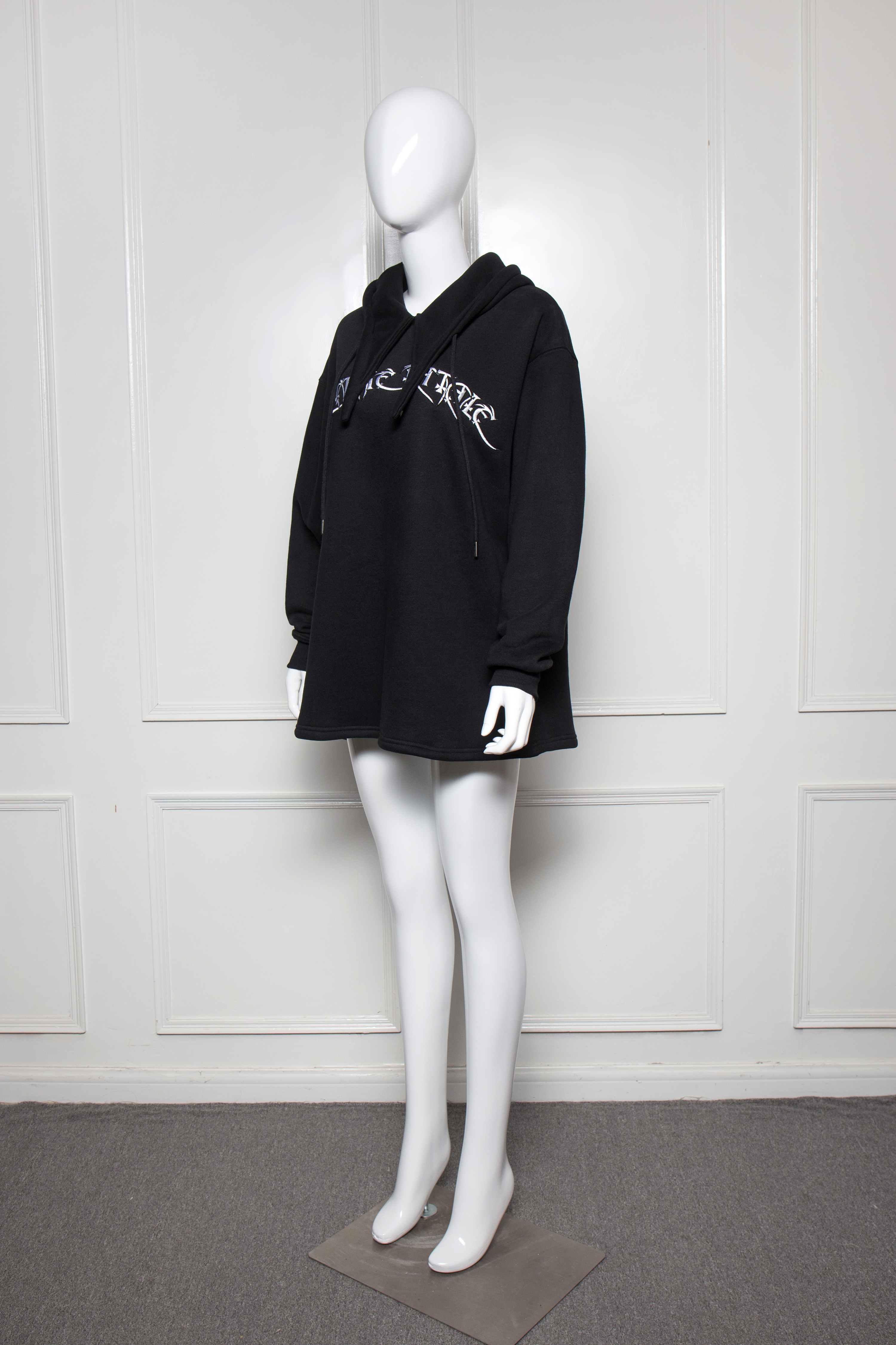 服装模特拍摄静物产品拍摄服装挂拍平铺中外模特假模