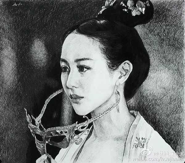 素描(人物武媚娘)