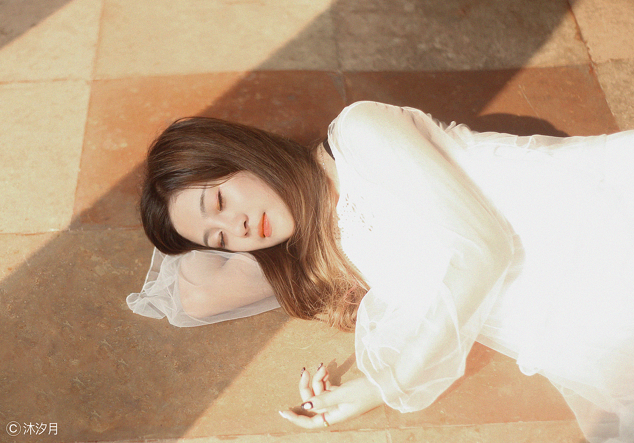 黄昏（图ZODAxMzQ3ODQ=） - 人像摄影 - 站酷设计师Peyre原创素材 - 站酷ZCOOL