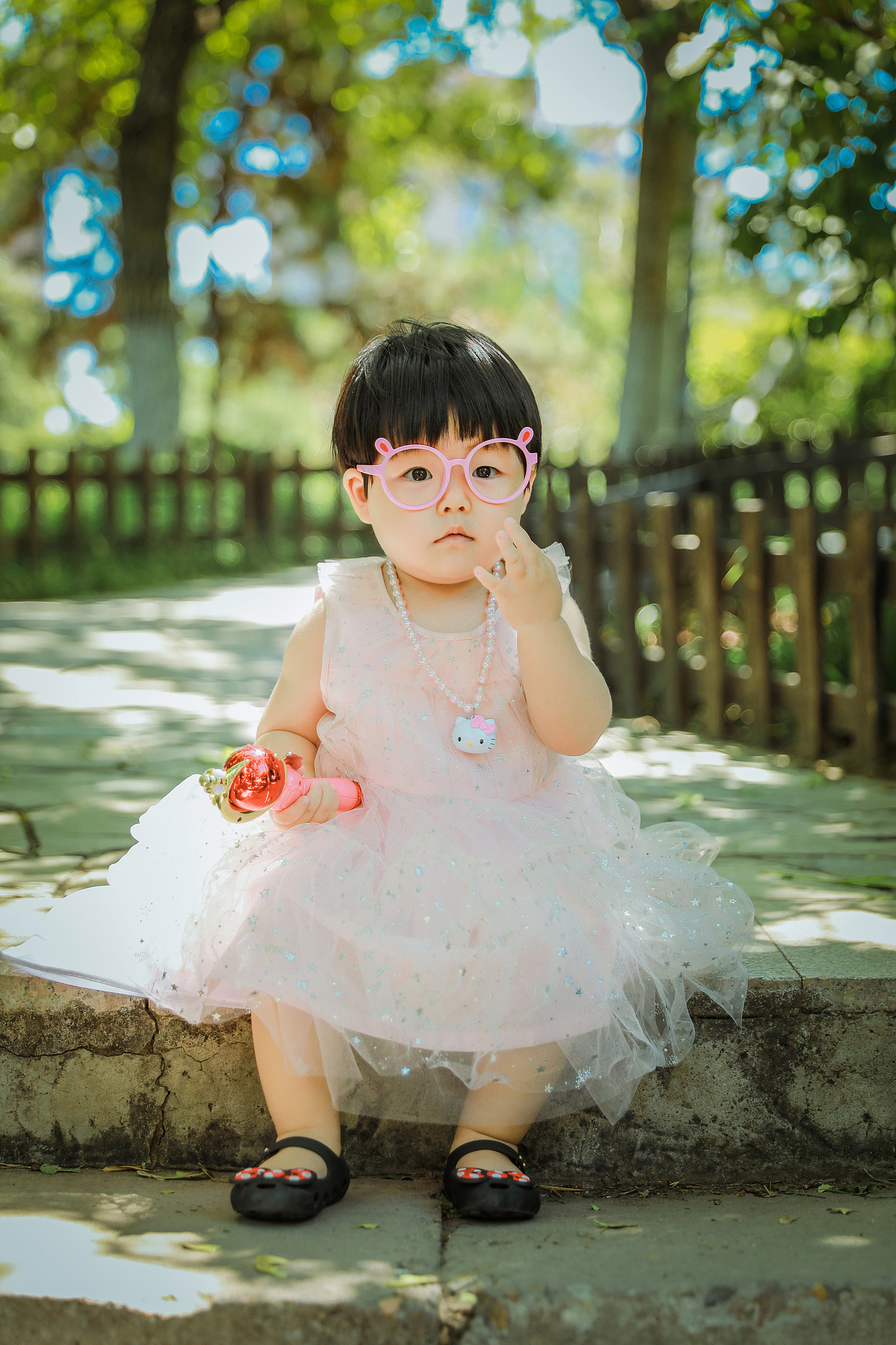 小希学长拍娃记 | 丰台公园（图ZMTcxMjM3ODQ0） - 人像摄影 - 站酷设计师何陋原创素材 - 站酷ZCOOL