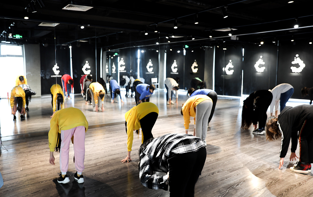 新秀传媒练习生组合心动家族训练花絮照片