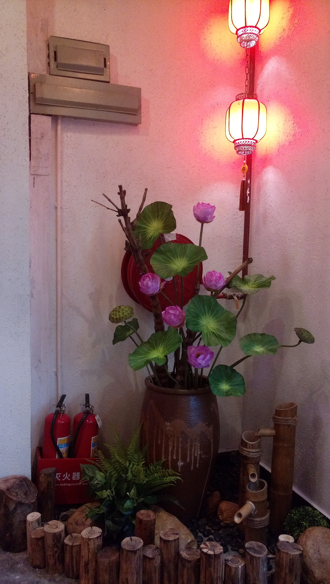 新中式湘菜馆餐厅软装设计与施工（图ZMTU0NTg2NDc2） - 景观设计 - 站酷设计师睿泽艺术原创素材 - 站酷ZCOOL