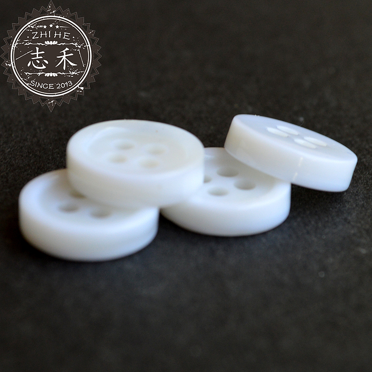 志禾 四眼细边加厚白色珍珠贝壳衬衫纽扣 高定衬衫纽扣（图ZMTE4Mjg2MzI0） - 其他服装 - 站酷设计师我是清风原创素材 - 站酷ZCOOL