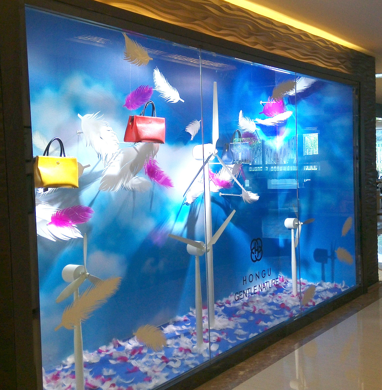 店铺橱窗 【春夏季度】品牌橱窗