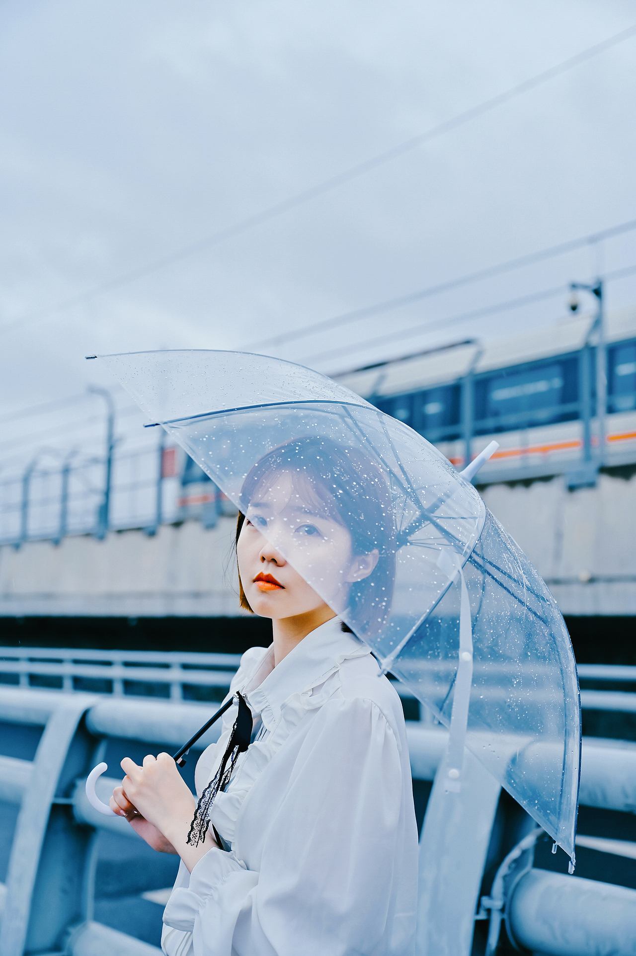 这场雨会不会下不完（图ZMzA1MjUxNzk2） - 人像摄影 - 站酷设计师张基展原创素材 - 站酷ZCOOL