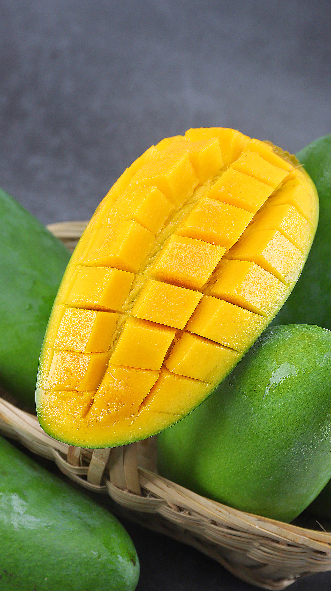 水果拍摄—越南大青芒（图ZMjAzMjQ1NjM2） - 产品摄影 - 站酷设计师鲸人映像原创素材 - 站酷ZCOOL