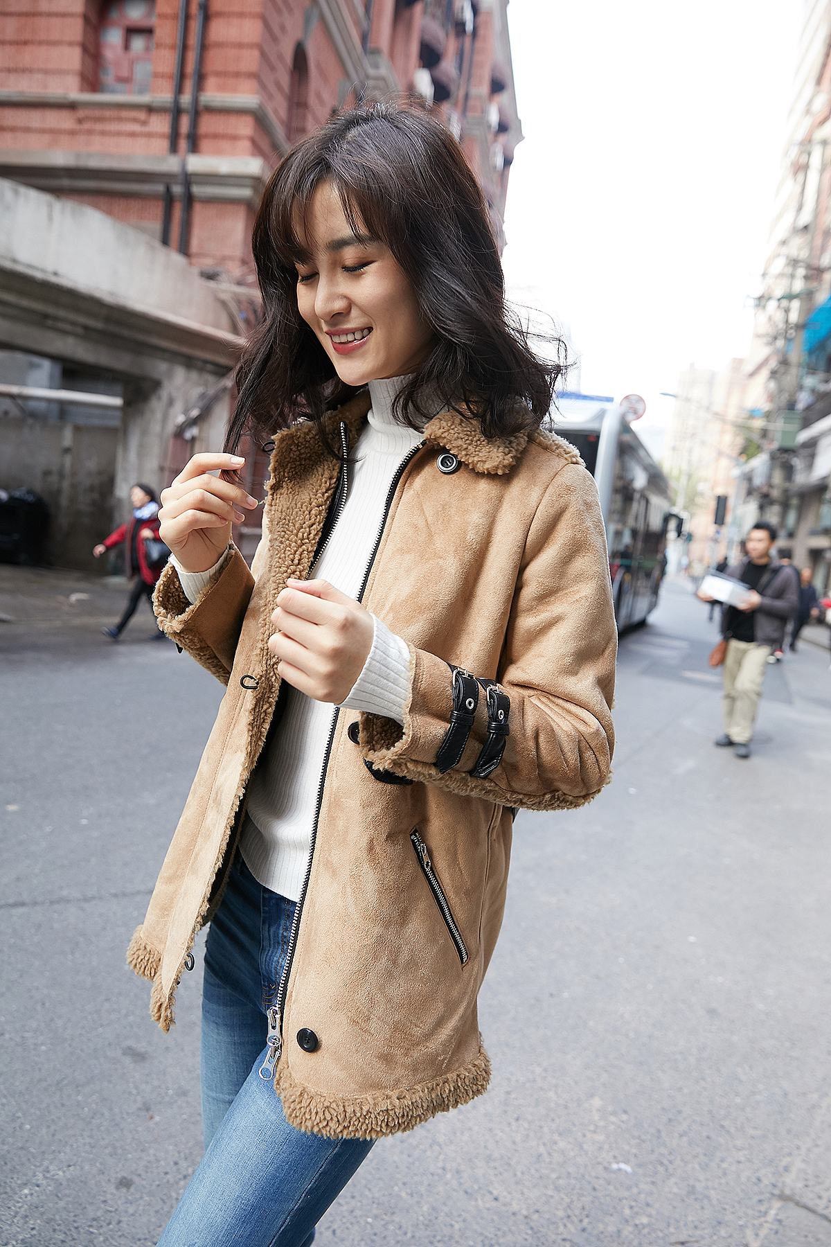 服装模特拍摄 女装网拍 外景外滩