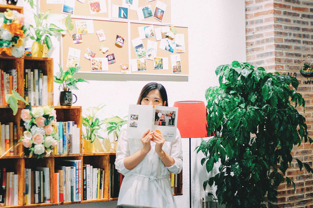 阳光般笑容的女孩（图ZNDYzMzA2Mjg=） - 人像摄影 - 站酷设计师拉沙原创素材 - 站酷ZCOOL