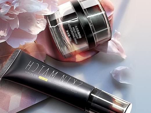 极密京东情人节and女王节页面