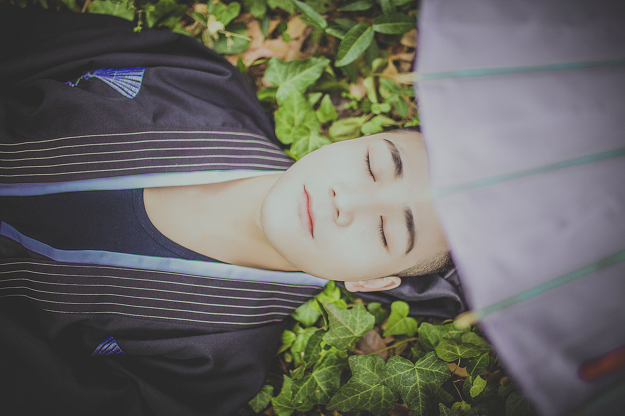 「森 屿」（图ZOTkzNTYzODQ=） - 人像摄影 - 站酷设计师花犯辛未原创素材 - 站酷ZCOOL