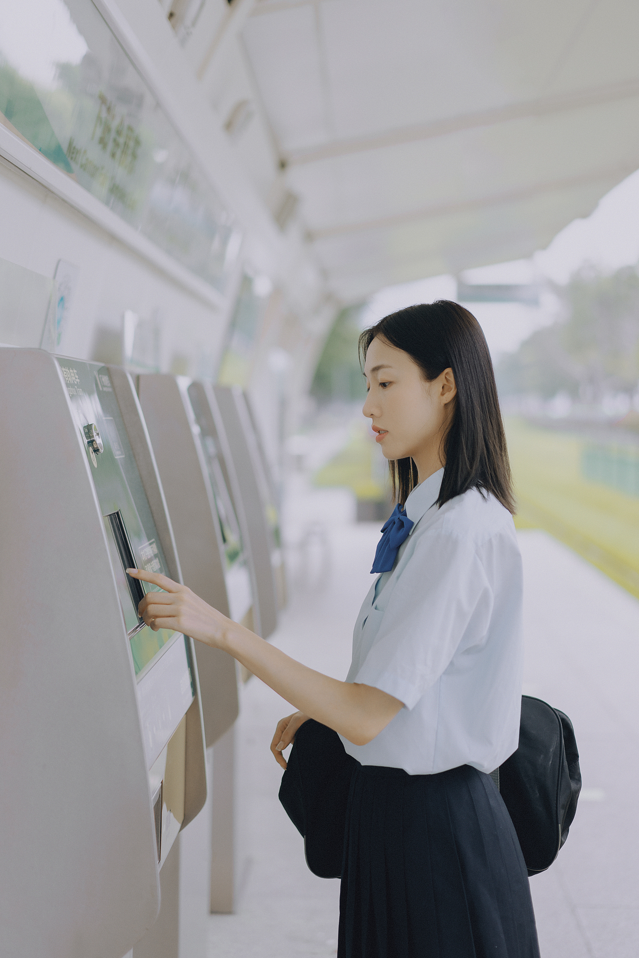 春风已至（图ZMjU1MDAyMTMy） - 人像摄影 - 站酷设计师枳轩Hin原创素材 - 站酷ZCOOL