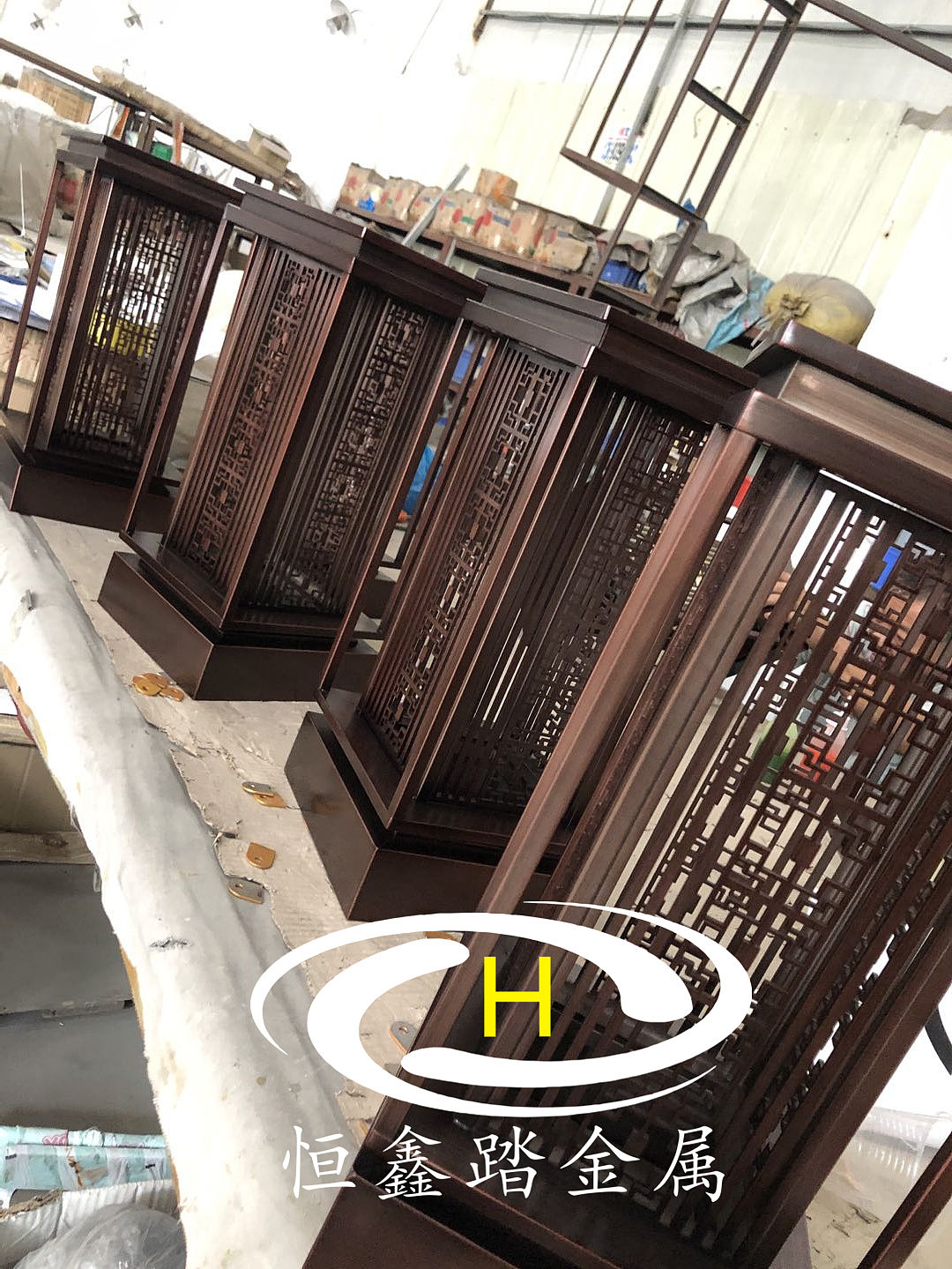 售楼部仿古铜不锈钢草地灯 户外别墅庭院灯的设计探析