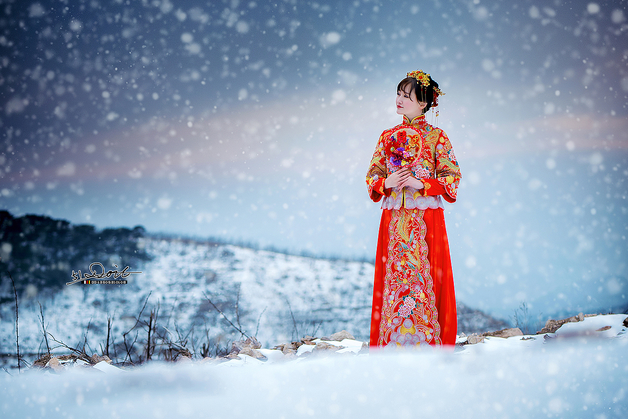 雪满庭.舞岚影（图ZNzE1MzQwMjg=） - 人像摄影 - 站酷设计师51doit原创素材 - 站酷ZCOOL