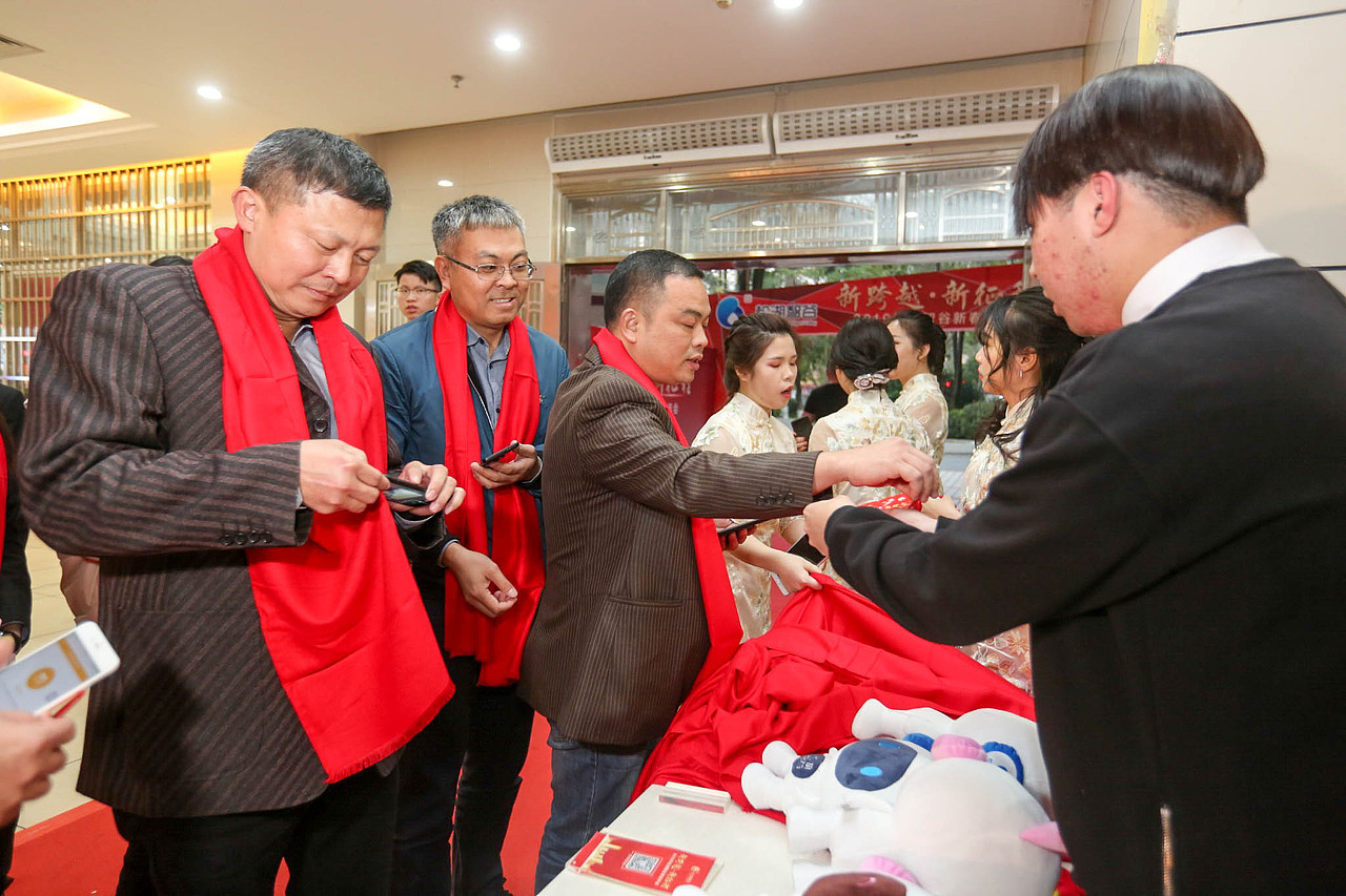 松湖智谷 | 新跨越 · 新征程（图ZMTQzMDk5MjE2） - 其他摄影 - 站酷设计师k先生设计原创素材 - 站酷ZCOOL