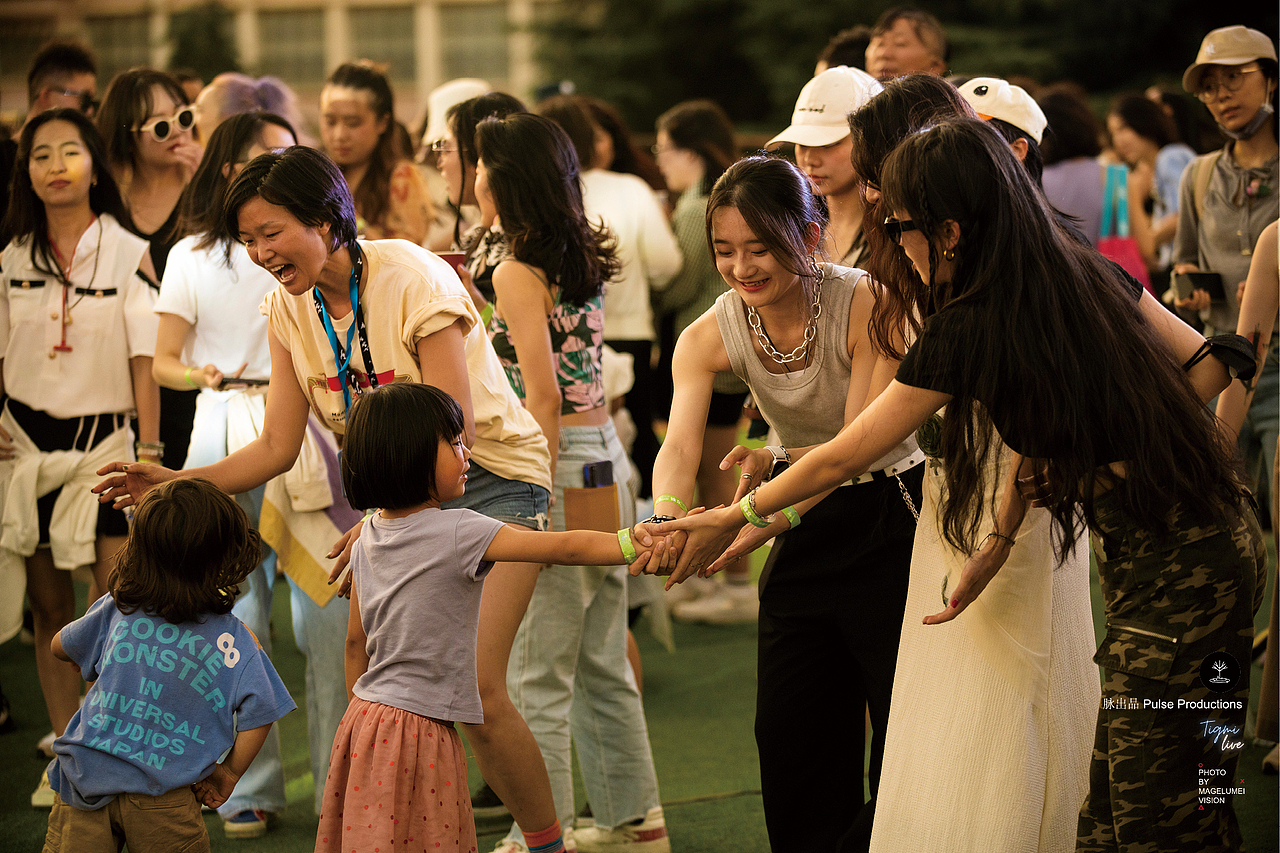 【摄影】Tigmi live原创音乐现场 6月（图ZMzA0MjE4OTE2） - 人文/纪实摄影 - 站酷设计师玛格鲁没原创素材 - 站酷ZCOOL