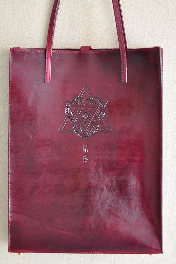 骷髅图案购物袋包（图ZMzQyOTc3MTI=） - 工艺品设计 - 站酷设计师莫丽文创原创素材 - 站酷ZCOOL