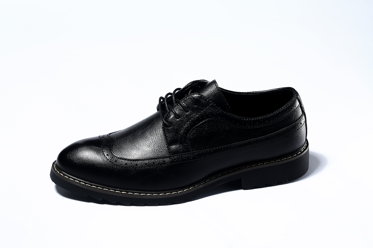 皮鞋（圖ZMjcxNDg0MDUy） - 產(chǎn)品攝影 - 站酷設(shè)計(jì)師光影繪_清水原創(chuàng)素材 - 站酷ZCOOL