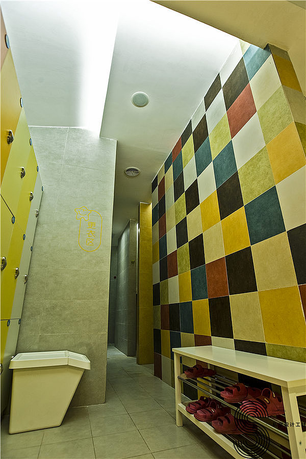 成都最好的商业空间设计，店铺设计专家，您身边最可靠的商铺设计公司，高端不贵喔！成都知名度高的商铺设计专家私享设计工社