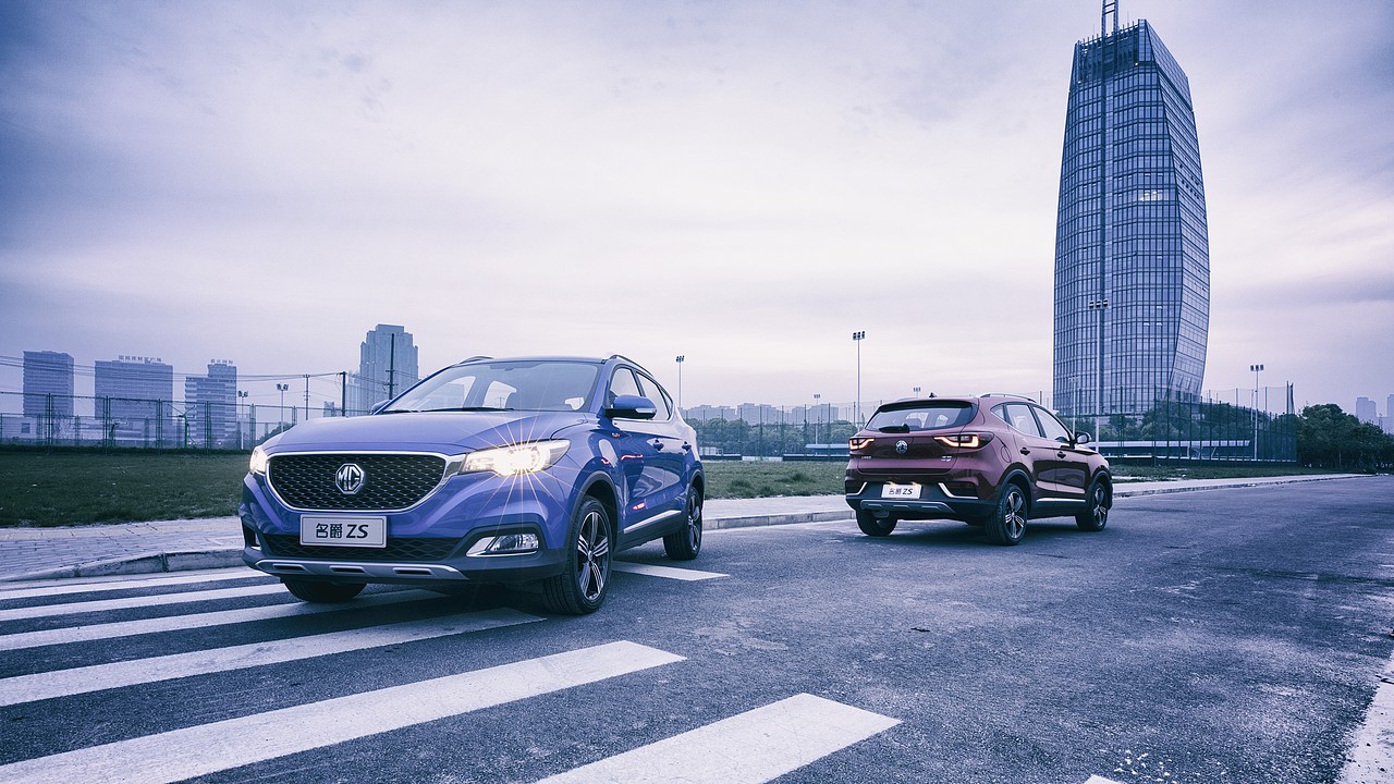 汽车——名爵ZS 车队（图ZODY3MTk5NjA=） - 产品摄影 - 站酷设计师糊叔原创素材 - 站酷ZCOOL