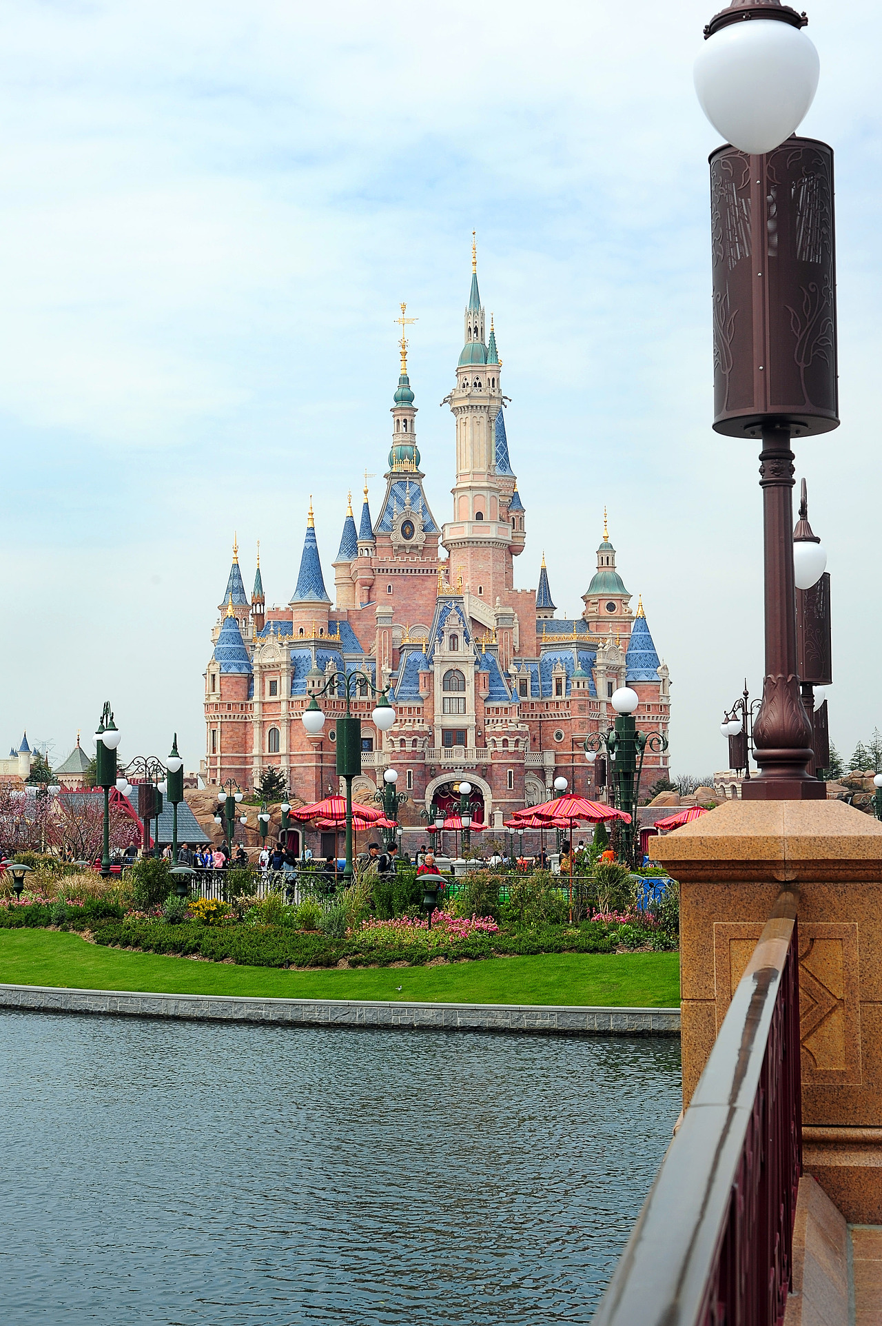 迪士尼城堡加勒比海盗船|摄影|风光摄影|佰立摄影设计_原创作品-站酷z