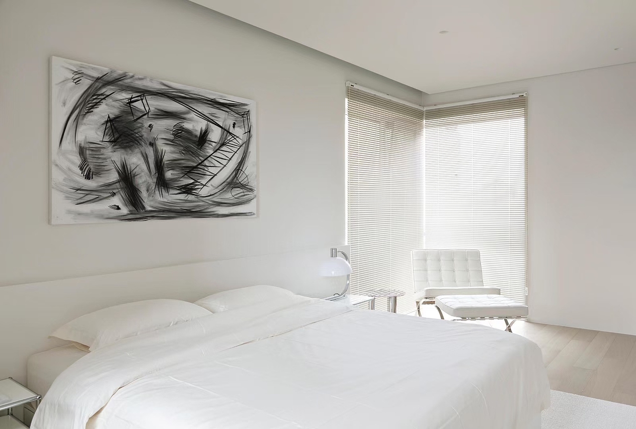 家装‖洁白的背景点缀金属不锈钢元素 干净淡雅