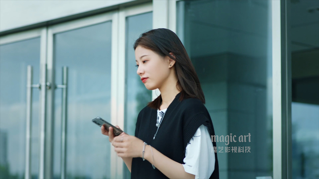 京东无人车科技版_全球首个无人配送城市（图ZMjM4NTAxNDIw） - 宣传片 - 站酷设计师魔艺影视原创素材 - 站酷ZCOOL