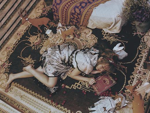 麋鹿小姐的无聊午后