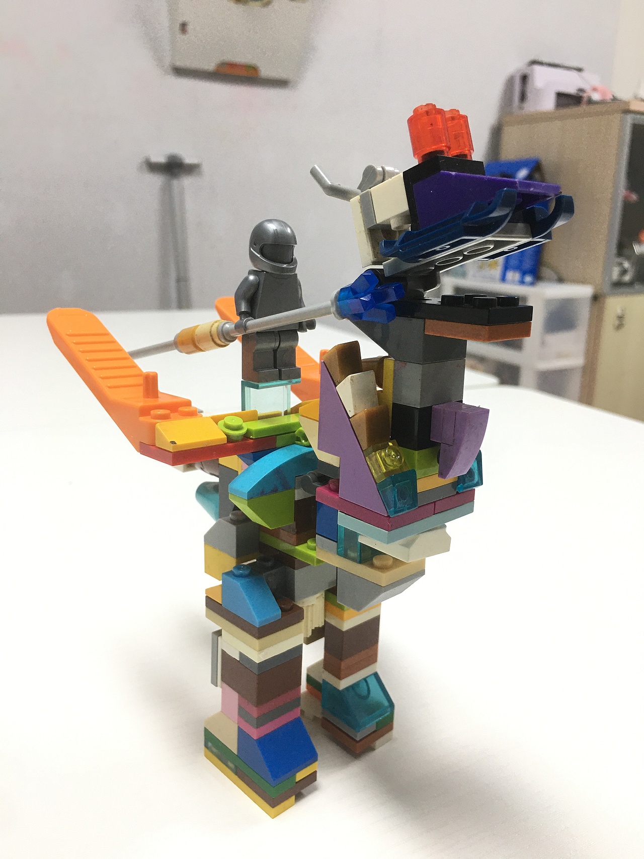 散的积木随便拼装