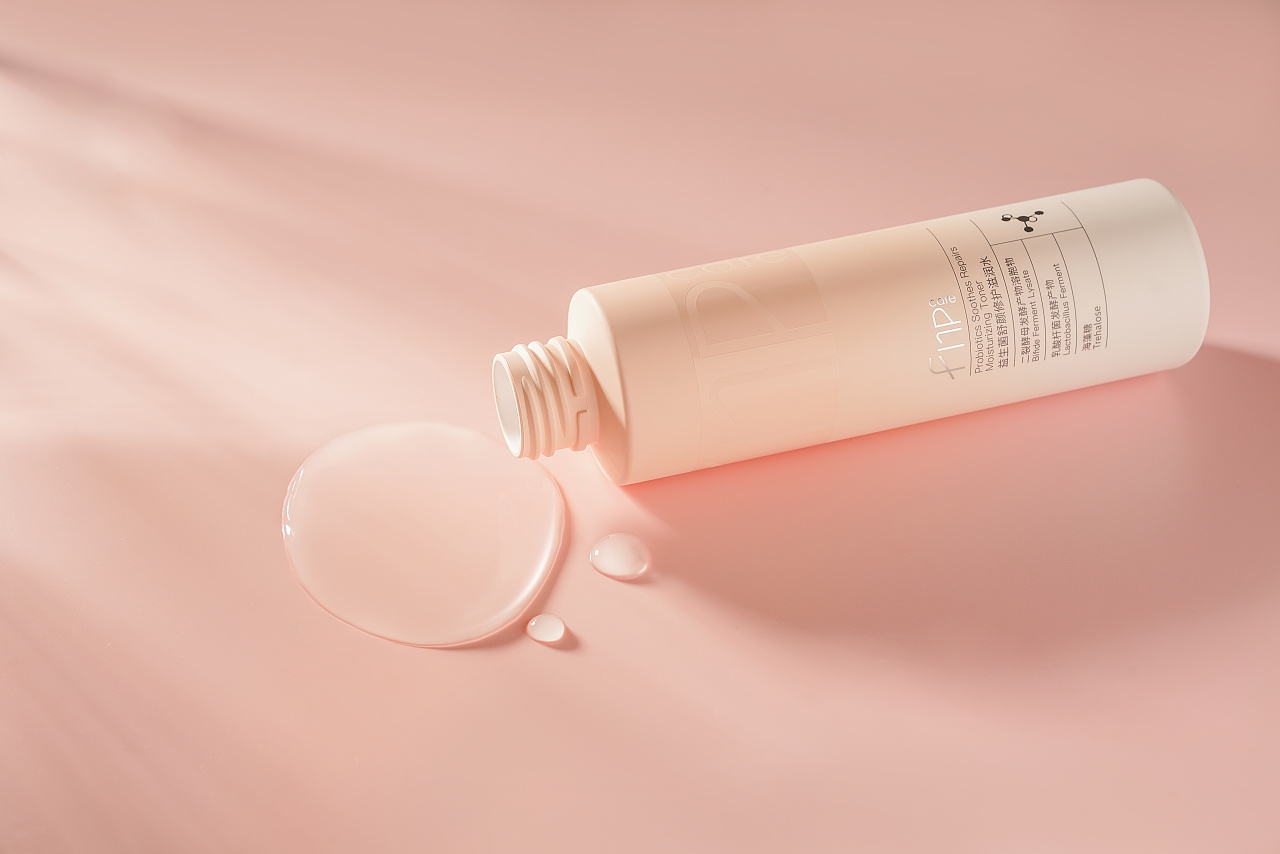 美妆护肤产品水乳拍摄