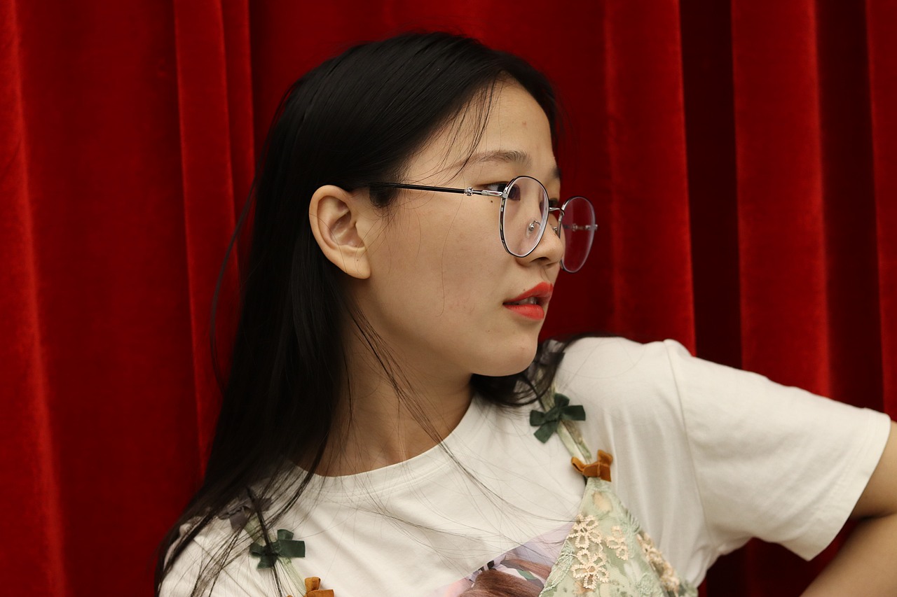 能让你变得孩子气的人,都特别温柔。