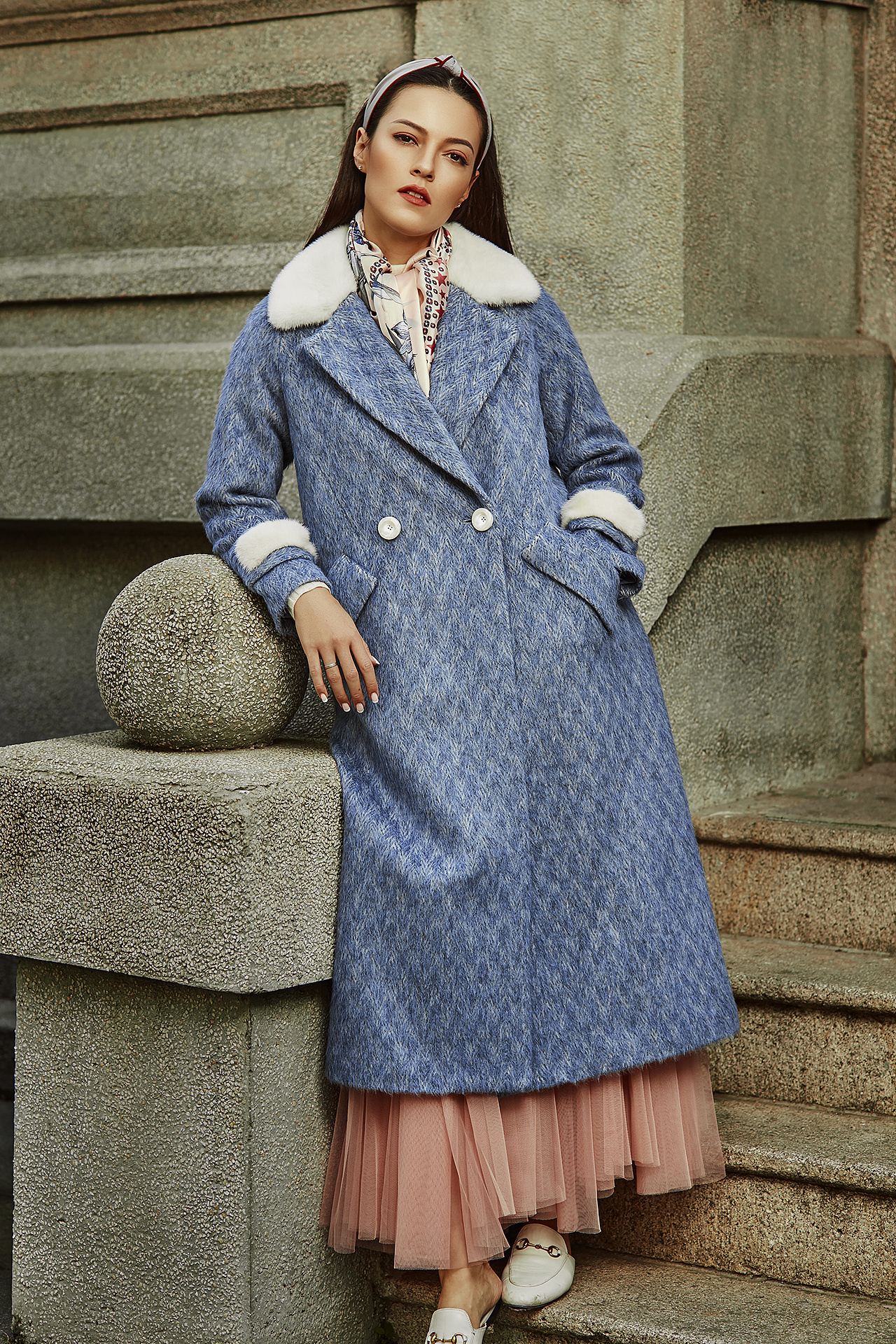 近期欧美风服装模特拍摄