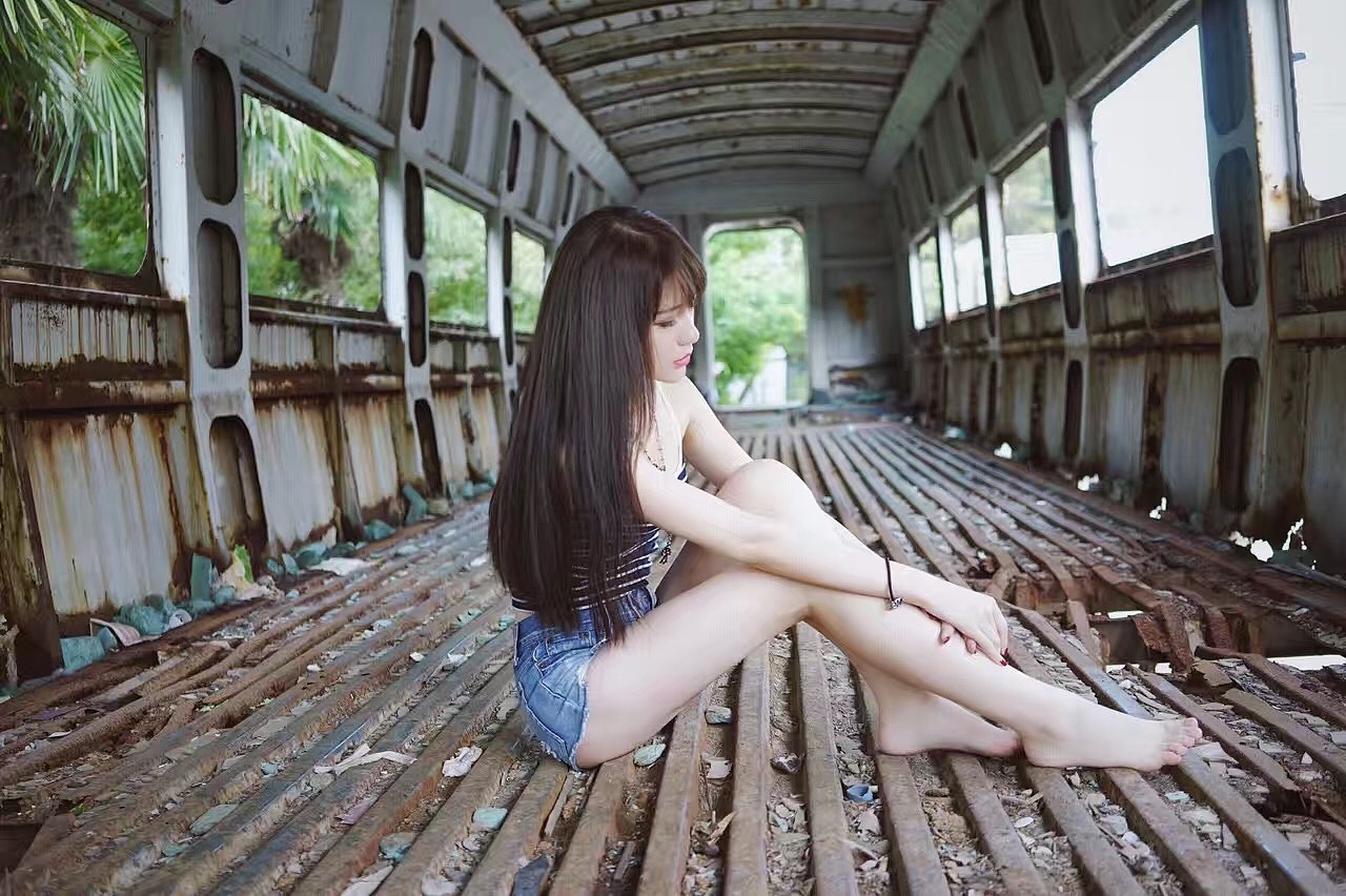 在大学的车厢里找回旧时光