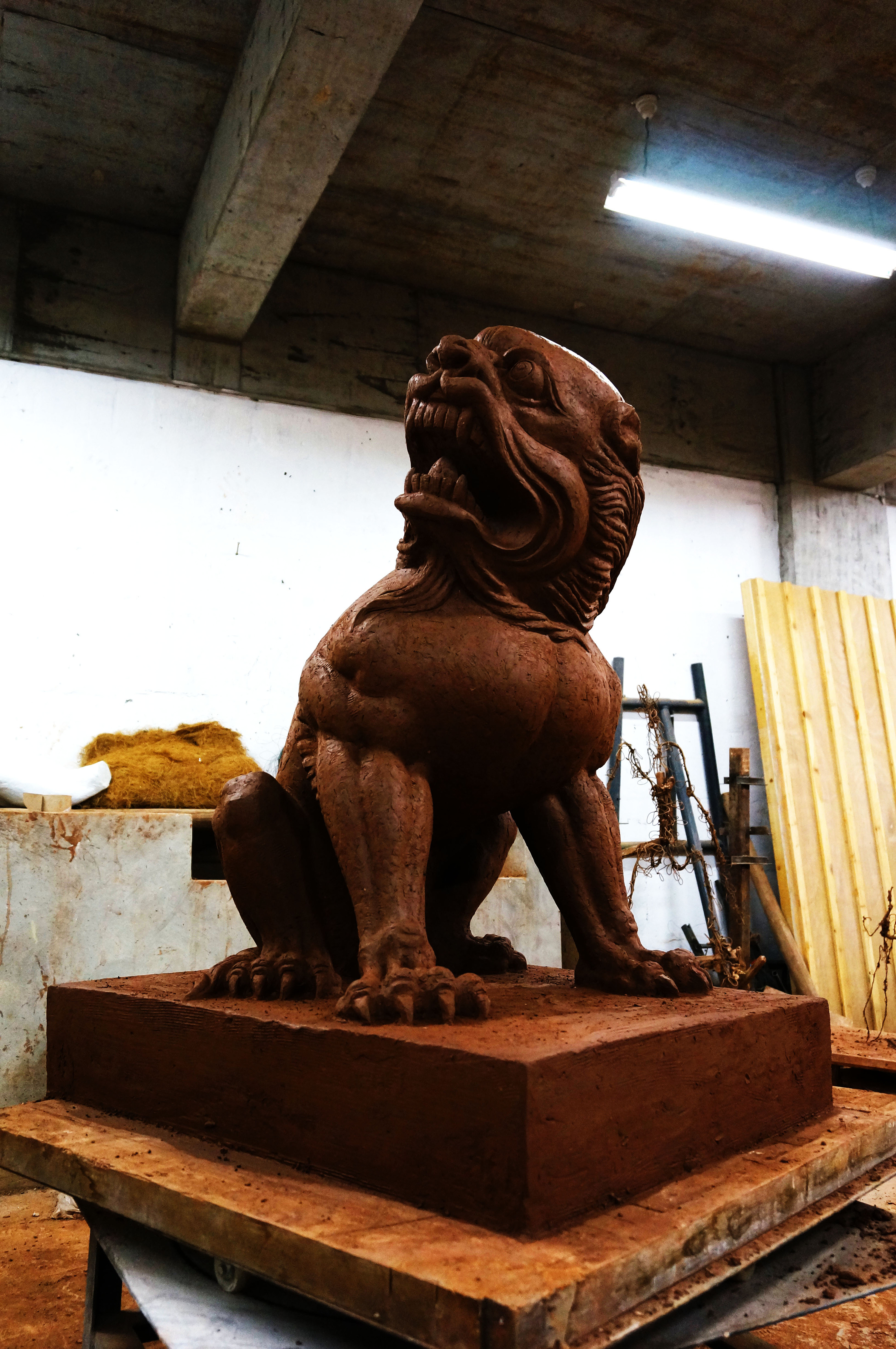 2015 泥塑狮子之二 (定件)