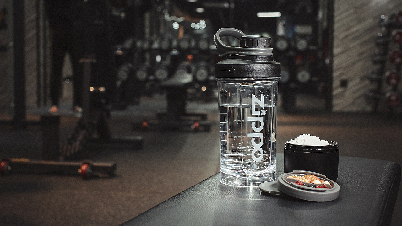 ZIPPO蛋白粉摇杯拍摄